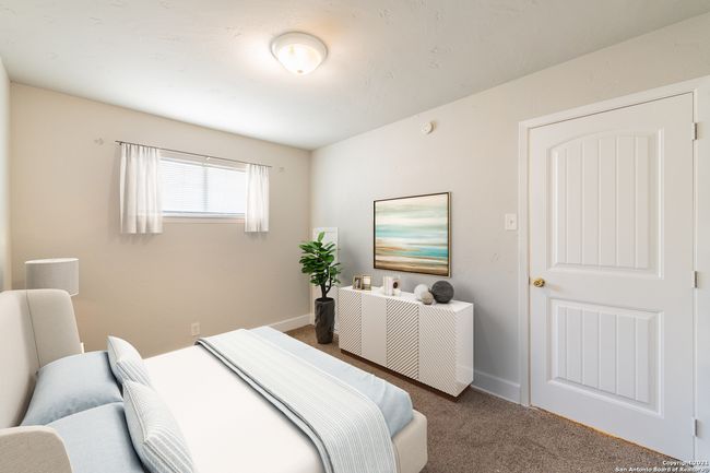 APT-1B - 2500 Avenue, Condo with 1 bedrooms, 1 bathrooms and null parking in Hondo TX | Image 5