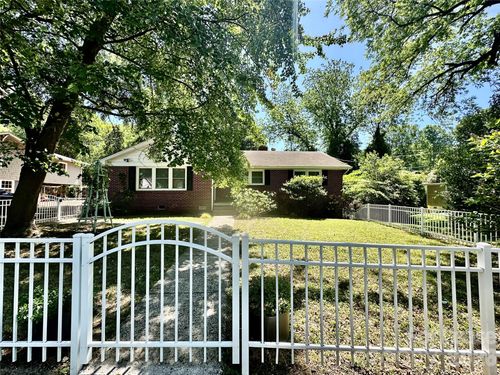 710 Neil St, Gastonia, NC, 28052-4064 | Card Image