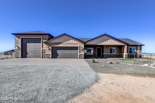 11772 N Lady Dove Ln, Prescott Valley, AZ, 86315 | Card Image