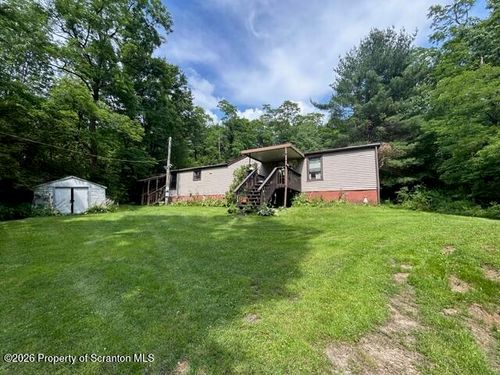 238 Hamlin Hwy, Moscow, PA, 18444-7415 | Card Image