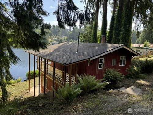 6901 Olive Ave, Stanwood, WA, 98292-6952 | Card Image