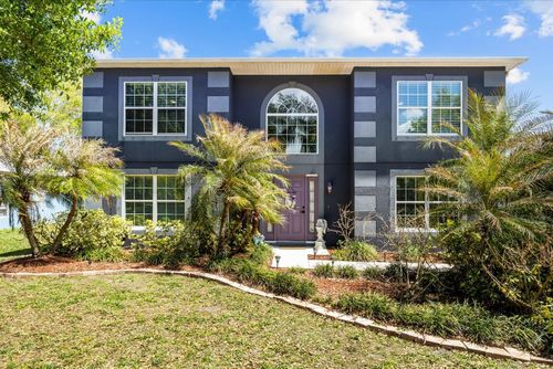 813 Evernia St, Sebastian, FL, 32958-8220 | Card Image