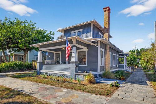 736 6th St N, ST PETERSBURG, FL, 33701-2220 | Card Image