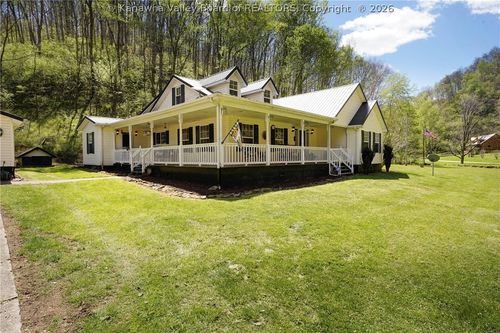 141 Canoe Run Road, Looneyville, WV, 25259 | Card Image