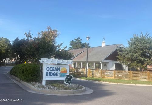 500 Green Ct, Carolina Beach, NC, 28428-3815 | Card Image