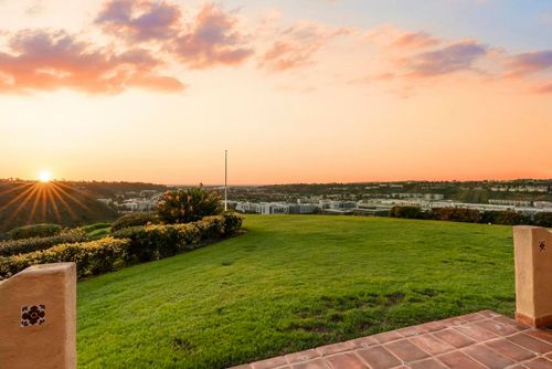 4460 Caminito Fuente, San Diego, CA, 92116-1003 | Card Image