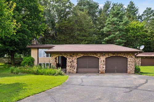 8147 1015th St, River Falls, WI, 54022-4454 | Card Image