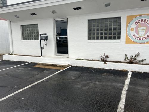 107 W Market St, Lebanon, TN, 37087-2709 | Card Image