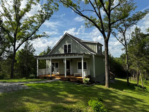 1048 Deep Creek Rd, Harrodsburg, KY, 40330-9018 | Card Image