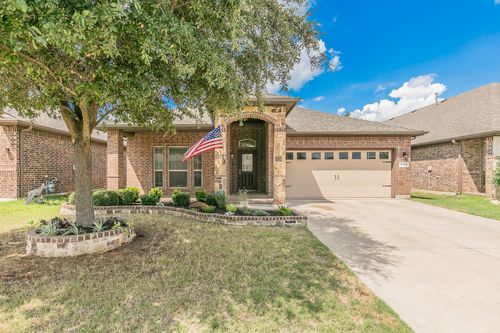 5115 Prestwick Dr, Arlington, TX, 76001-3822 | Card Image