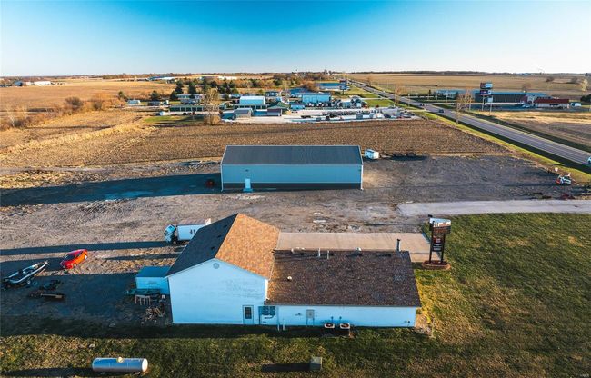 1665 S State St, Home with 0 bedrooms, 0 bathrooms and null parking in Jerseyville IL | Image 8