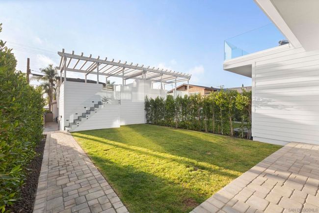 7214 Fay Ave, House other with 4 bedrooms, 3 bathrooms and 2 parking in La Jolla CA | Image 17
