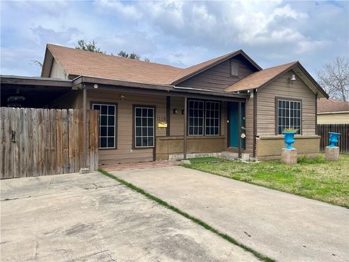1119 Dolores Dr, Alice, TX, 78332-3819 | Card Image