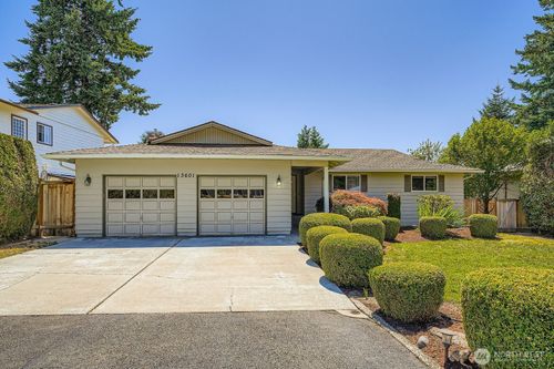 13601 Se 141st St, Renton, WA, 98059-5428 | Card Image