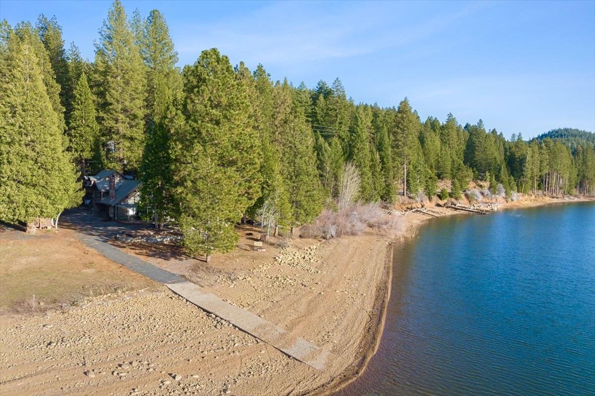 Residential in Lake Almanor 2
