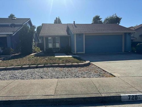 720 Seacliff Ct, Rodeo, CA, 94572-2006 | Card Image