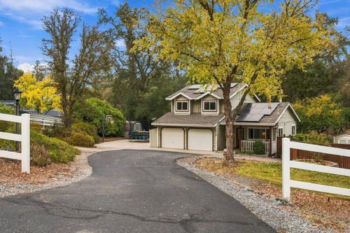 2112 Peaceful Garden Way, Rescue, CA, 95672-9444 | Card Image