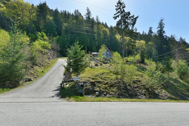 5280 Cecil Hill Road, House other with 3 bedrooms, 2 bathrooms and 4 parking in Madeira Park BC | Image 32