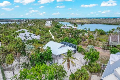 2596 Roosevelt Pl, SANIBEL, FL, 33957-2014 | Card Image