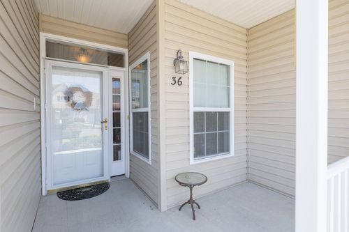 36 Rose Ln, Mount Sinai, NY, 11766 | Card Image