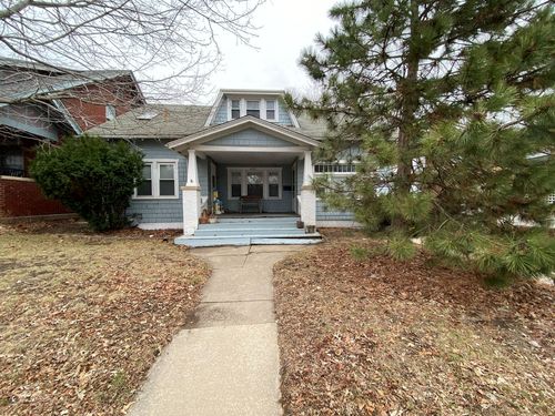 423 Auburn St, Rockford, IL, 61103-4824 | Card Image