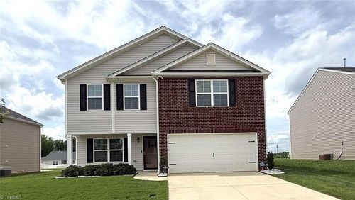 315 Ovada Ave, Lexington, NC, 27295-1899 | Card Image