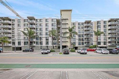 406-9800 W Bay Harbor Dr, Bay Harbor Islands, FL, 33154-1565 | Card Image