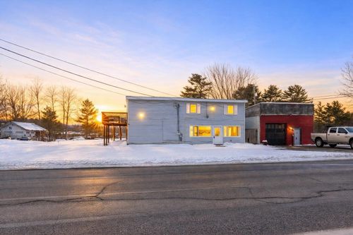 102 Main Street, Turner, ME, 04282 | Card Image