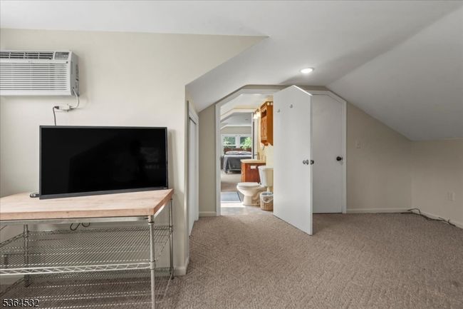 31 Somerville Rd, House other with 5 bedrooms, 3 bathrooms and null parking in Hewitt NJ | Image 21