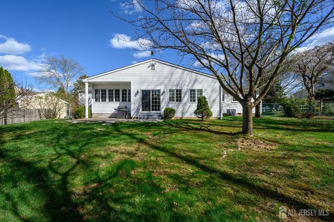 14 Temple Ter, House other with 3 bedrooms, 2 bathrooms and null parking in Lawrence NJ | Image 34