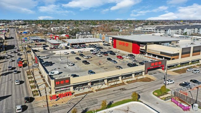 Minutes from Huge Heights HEB. | Image 6