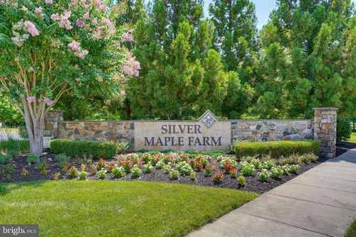 614 Red Maple Rd, MIDDLETOWN, DE, 19709-8682 | Card Image