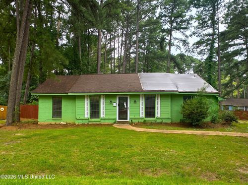 102 Dogwood Cir, Brandon, MS, 39047-6611 | Card Image