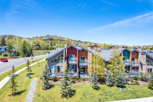 apt-11-8077 Courtyard Loop, Park City, UT, 84098-4748 | Card Image