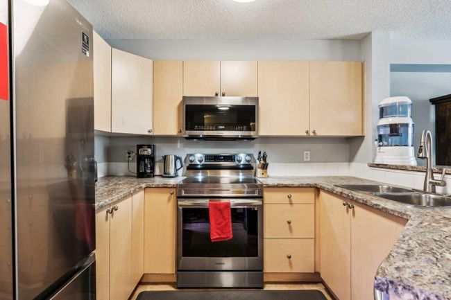 3104 - 16969 24 Street Sw, Home with 2 bedrooms, 1 bathrooms and 1 parking in Calgary AB | Image 4