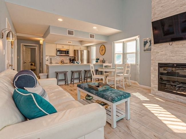 APT-405 - 2292 N Fulton Beach Rd, Condo with 2 bedrooms, 2 bathrooms and null parking in Rockport TX | Image 6