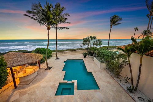 712 Ocean Dr, Juno Beach, FL, 33408-1911 | Card Image