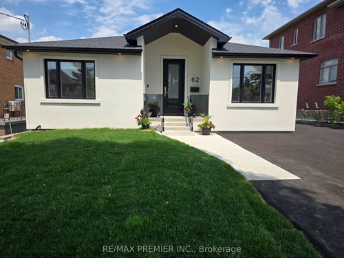 62 Flamborough Dr, North York, ON, M6M2R6 | Card Image