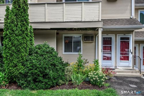 153-153 Willow Spgs, New Milford, CT, 06776 | Card Image