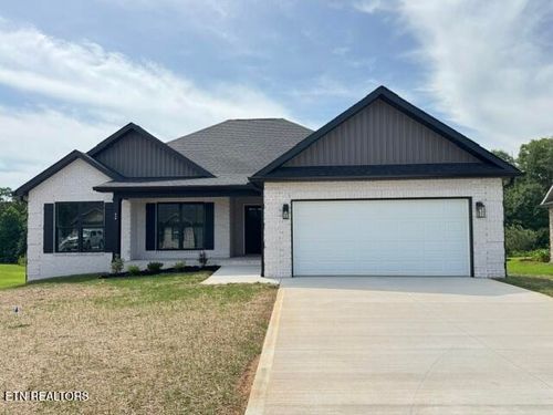 1030 Pathways Dr, Seymour, TN, 37865-4812 | Card Image