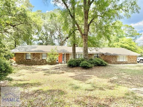 30 Buck Cir, Hinesville, GA, 31313-6611 | Card Image