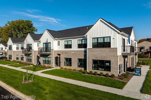 31829 Gabby Court, Chesterfield Township, MI, 48047 | Card Image