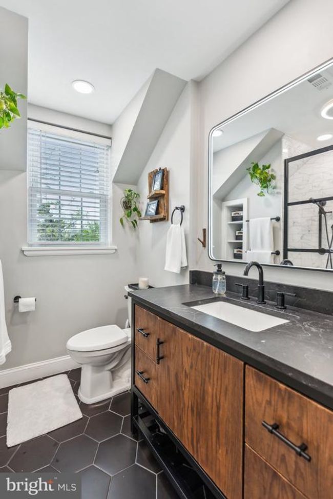 4226 32 Nd St S, Townhouse with 2 bedrooms, 1 bathrooms and null parking in ARLINGTON VA | Image 37