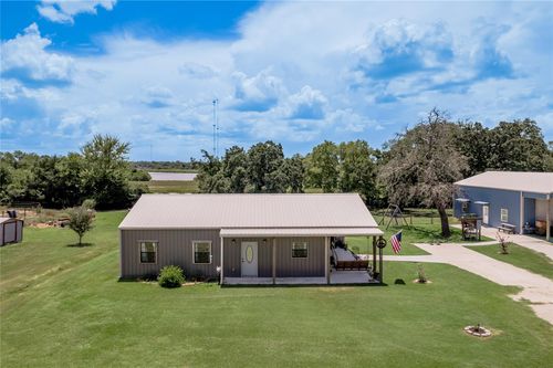 1014 N Shipp St, Madisonville, TX, 77864-3347 | Card Image