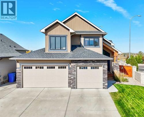 103 Canyon Estates Way W, Lethbridge, AB, T1K5W7 | Card Image