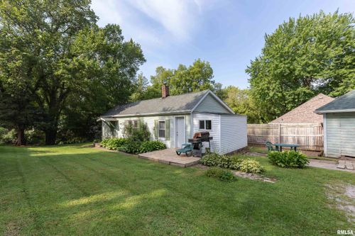 2807 9th Ave, Moline, IL, 61265-1507 | Card Image
