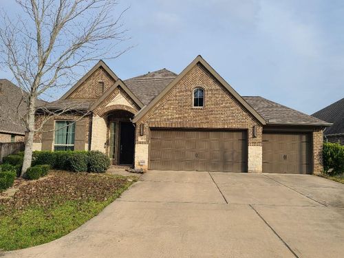 328 Red Petal Ct, Conroe, TX, 77304-5087 | Card Image