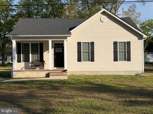 209 3rd St, CRUMPTON, MD, 21628-1910 | Card Image