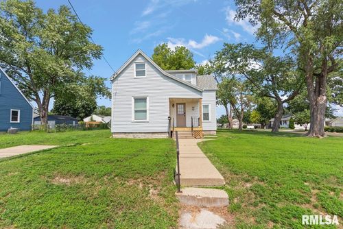 1117 E Lake Ave, Peoria Heights, IL, 61616-6303 | Card Image