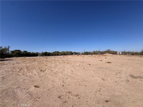 45447 Riverside Rd, Newberry Springs, CA, 92365-9504 | Card Image